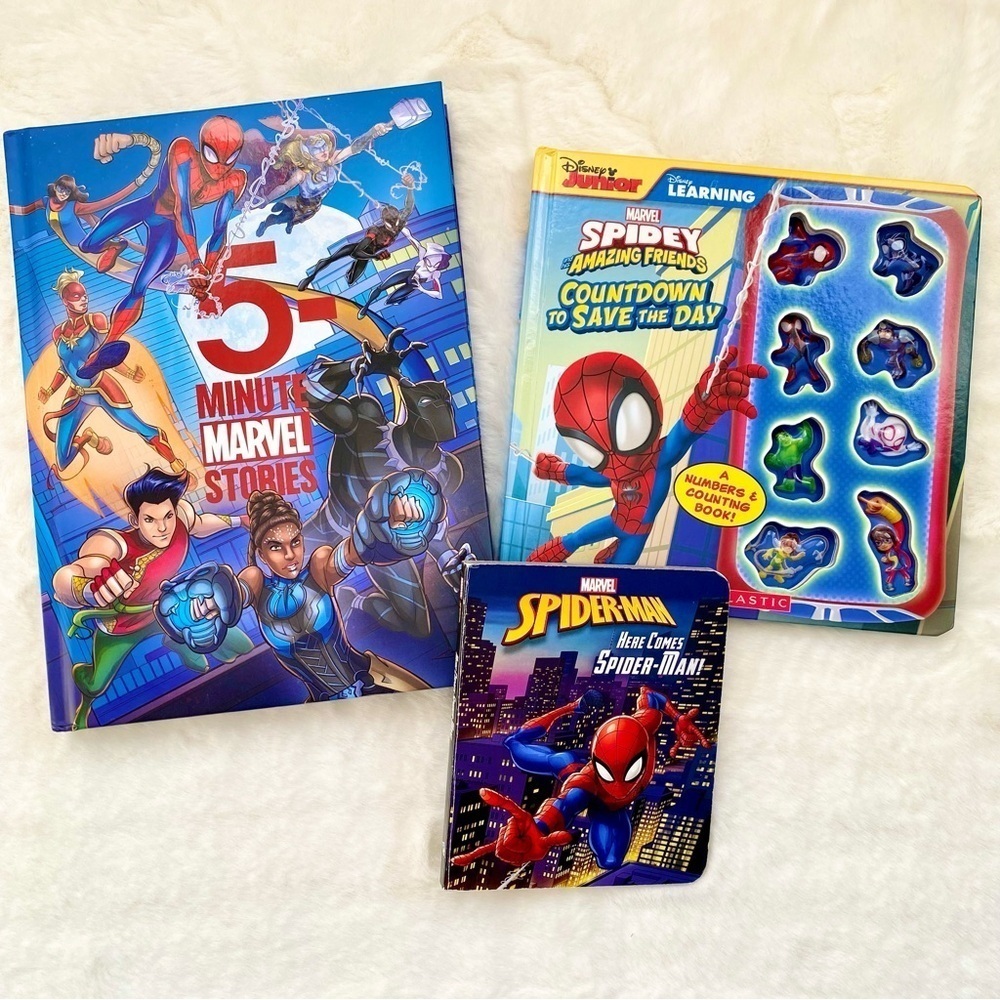 Marvel Spider-Man Kids Storybook Set - Blue and Red